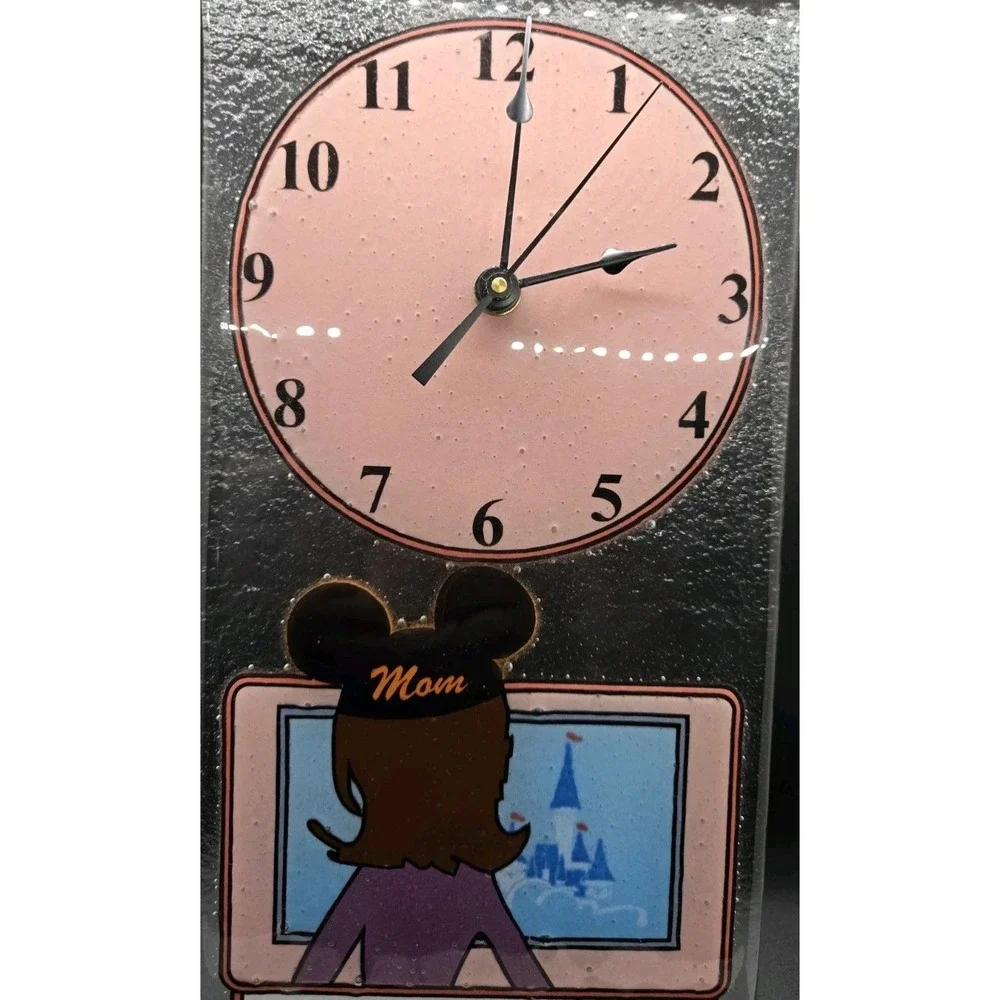 Disney Moms Panel‎ Signed Fused Glass Clock 2011 - Disney Rare Award - Disneyana